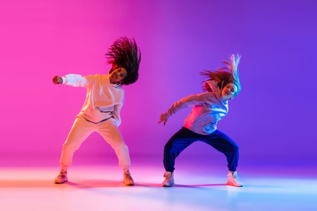 jeunes filles dansant - quelle danse choisir