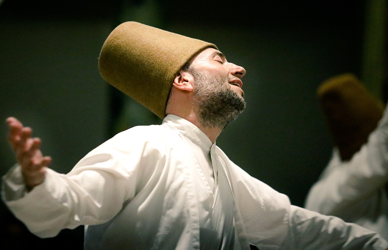 Danse soufie : émotions et traditions au cœur de la spiritualité - 